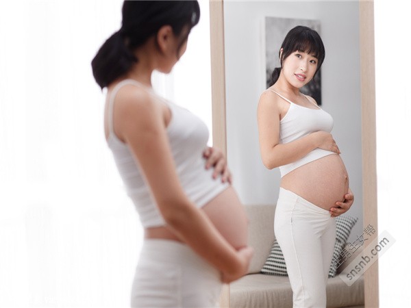 通过观察3月份受孕的婴儿的男性和女性性别，你可以看出区别
